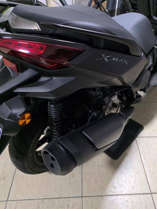 YAMAHA XMAX 300 CONNECTED ABS YAMAHA XMAX 300 CONNECTED ABS
